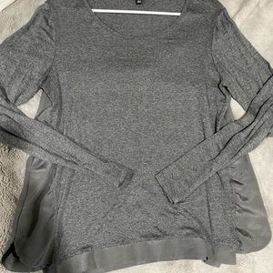 The Limited Size L Dark Gray Long Sleeve Top